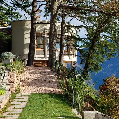 Spectacular Mid-century With Astonishing Views Of Civenna