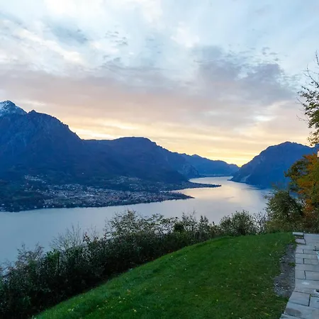 Spectacular Mid-century With Astonishing Views Of Villa