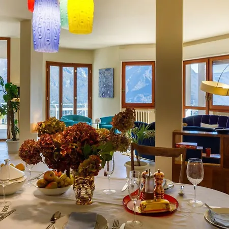 Spectacular Mid-century With Astonishing Views Of
