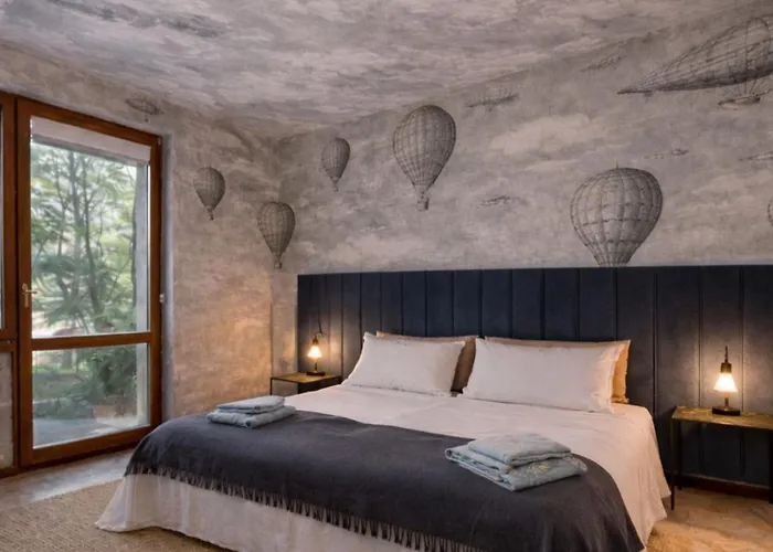 Spectacular Mid-century With Astonishing Views Of Willa Civenna