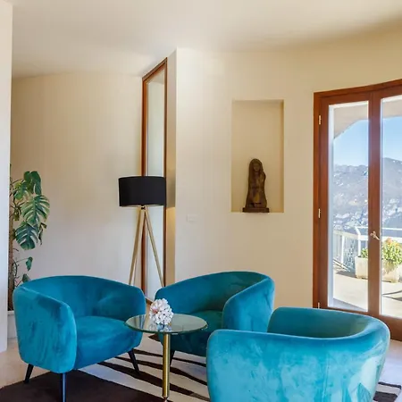 Spectacular Mid-century With Astonishing Views Of Villa *