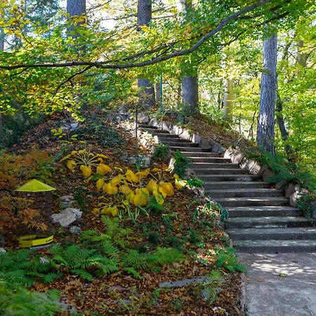 Villa Spectacular Mid-century With Astonishing Views Of Civenna