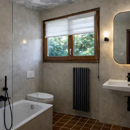 Spectacular Mid-century With Astonishing Views Of Civenna