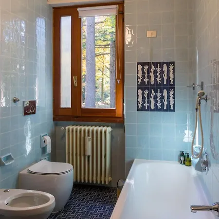 Spectacular Mid-century With Astonishing Views Of * Civenna