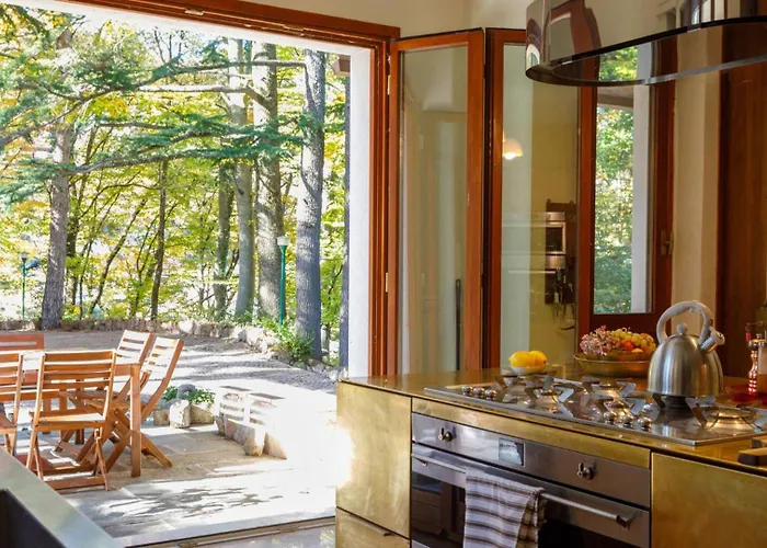 Spectacular Mid-century With Astonishing Views Of Villa Civenna