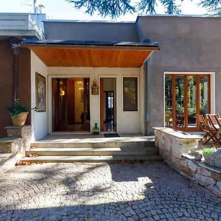 Villa Spectacular Mid-century With Astonishing Views Of *