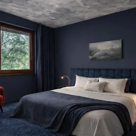 Spectacular Mid-century With Astonishing Views Of Villa *
